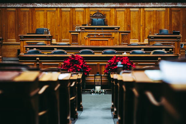 Le principe du contradictoire est affermit par le Conseil constitutionnel